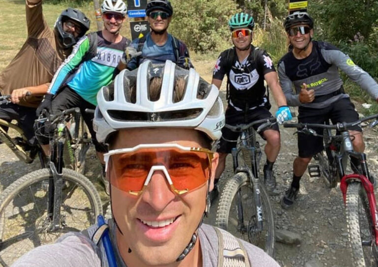 Peter Sagan vs Greg Minnaar, che sfida! Lo show che non ti aspetti da Vallnord Bike Park (VIDEO)