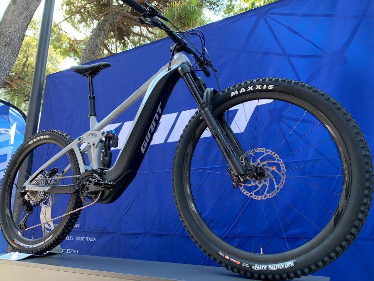 ITALIAN BIKE FESTIVAL 2021 / Arriva il mullet sulla Giant Reign E+ (FOTO)
