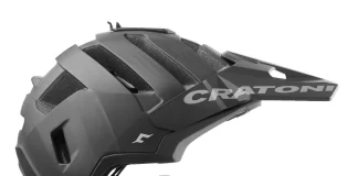 Il casco integrale Cratoni Madroc Pro con menmtoniera staccabile