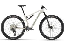 Con la ZFS-5 ecco perché sei un vero biker moderno