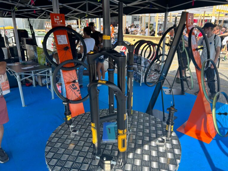 ITALIAN BIKE FESTIVAL 2023 / Novità Öhlins e ruote ultraleggere per il settore XC di Andreani Group