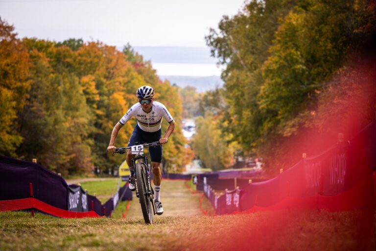 Coppa del Mondo XCO: Pidcock si prende il Canada, Schurter il 9° titolo