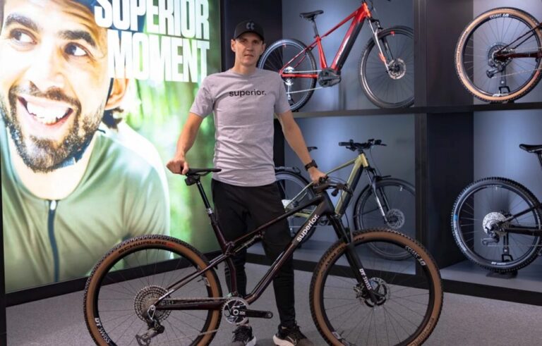 Kulhavy ritorna nel mondo della mountain bike (e non solo) con il marchio ceco Superior