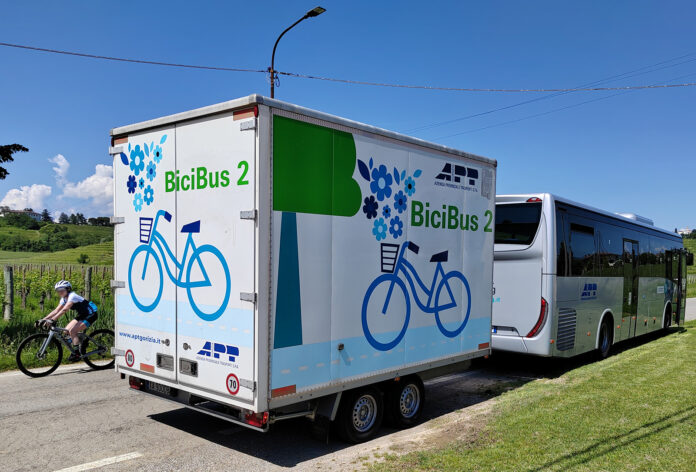 bicibus-2023-con-ciclista