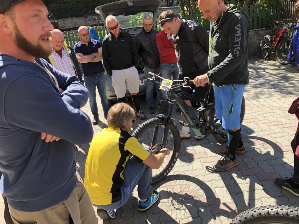 E-Bike Tour Leader