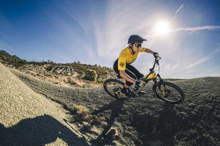 Mondraker RAZE: trail master per eccellenza