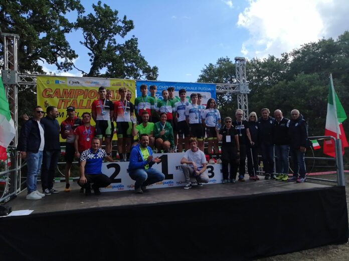 Accadia 21092024 podio team relay Accadia