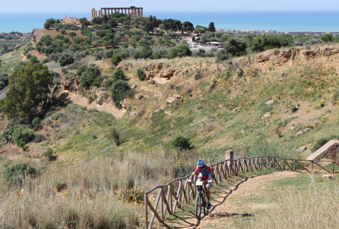 00525409 Granfondo Valle dei Templi
