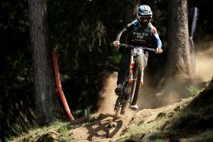 Gt9UTsKW8AAHZDv Val di Sole