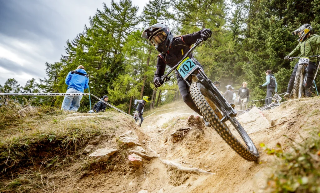 iXS Downhill Cup