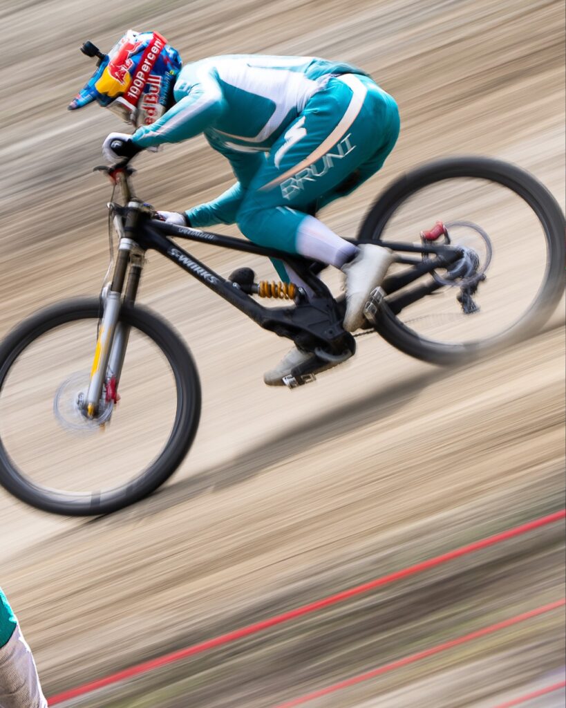 Specialized DH