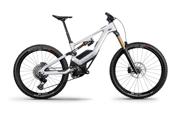 Overvolt GLP III SE - Argent Mercure - Lapierre x Alpine MY25 - LGCTA400 - Studio (0)_1