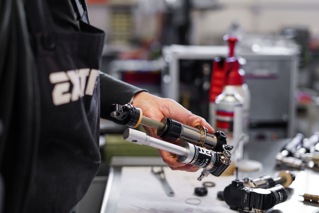 EXT Racing Shox