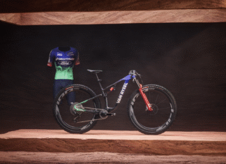 Nuova Van Rysel RCR-XC: la 32 pollici su cui correrà Luca Martin nel 2027 Van Rysel RCR-XC