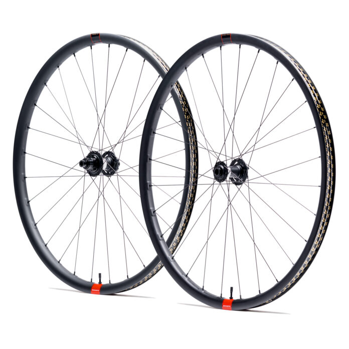 Reserve_MTB_30XC-32in_1_Staggered Reserve 30|XC